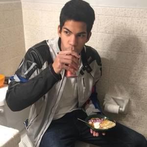 Meet your Posher, Marcos